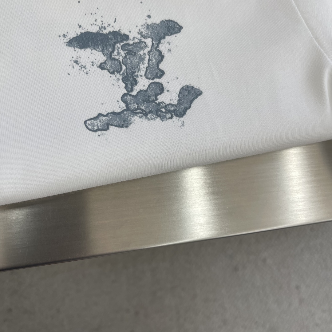 驴牌 2025年春夏系列圆领T恤尺码:M-5XL 微阔短袖T成份:潮棉平纹面料，245克重，100%纯棉