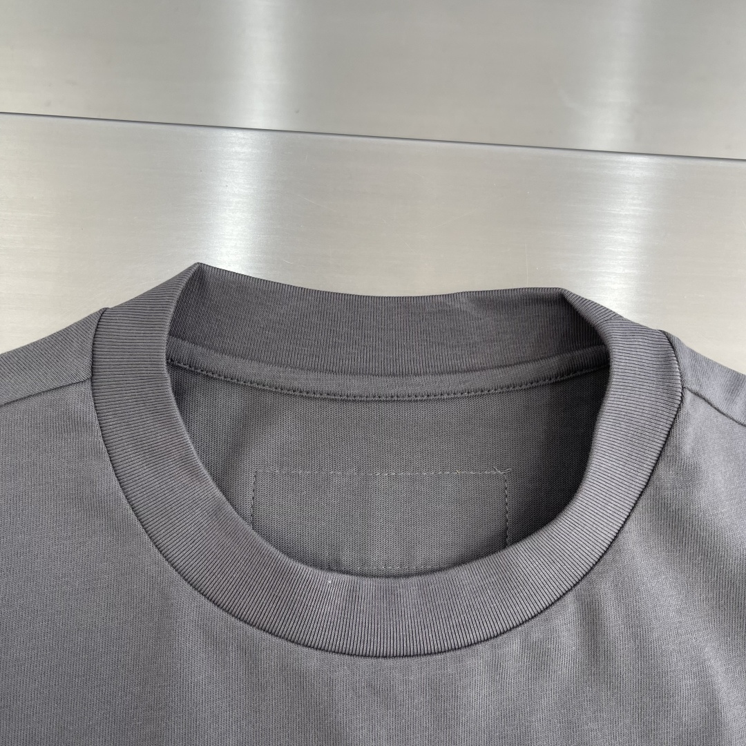 驴牌 2025年春夏系列圆领T恤尺码:M-5XL 微阔短袖T成份:潮棉平纹面料，245克重，100%纯棉