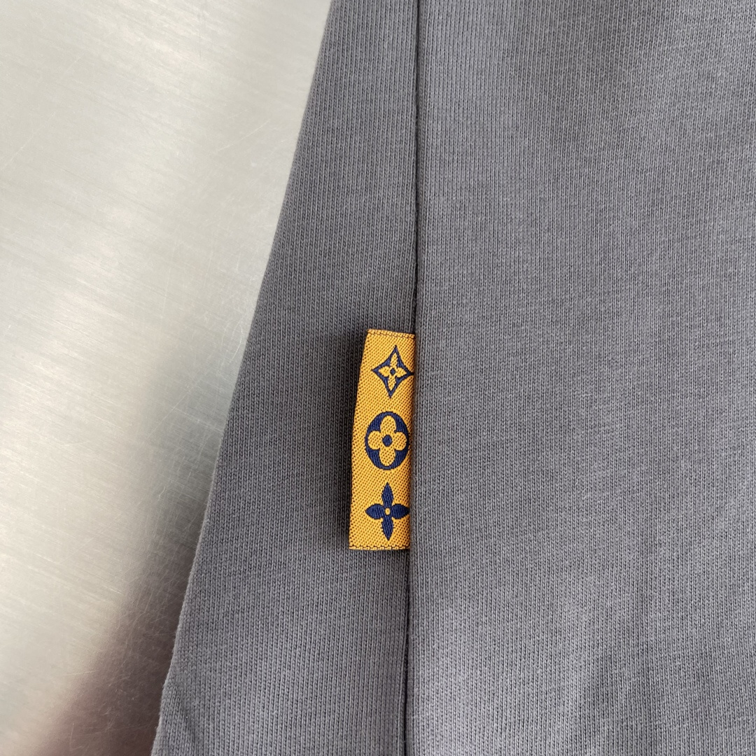 驴牌 2025年春夏系列圆领T恤尺码:M-5XL 微阔短袖T成份:潮棉平纹面料，245克重，100%纯棉