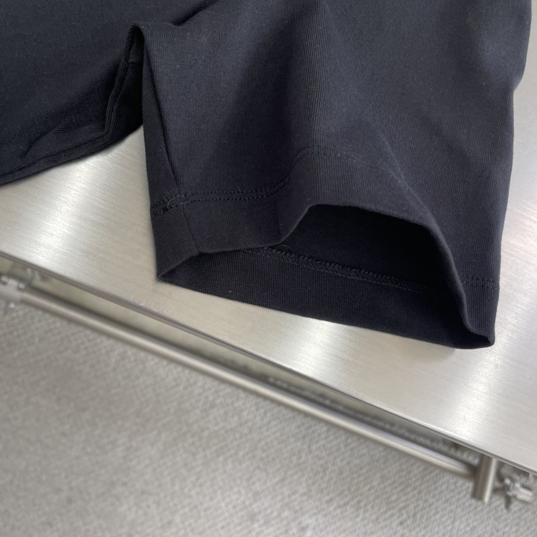 驴牌 2025年春夏系列圆领T恤尺码:M-5XL 微阔短袖T成份:潮棉平纹面料，245克重，100%纯棉