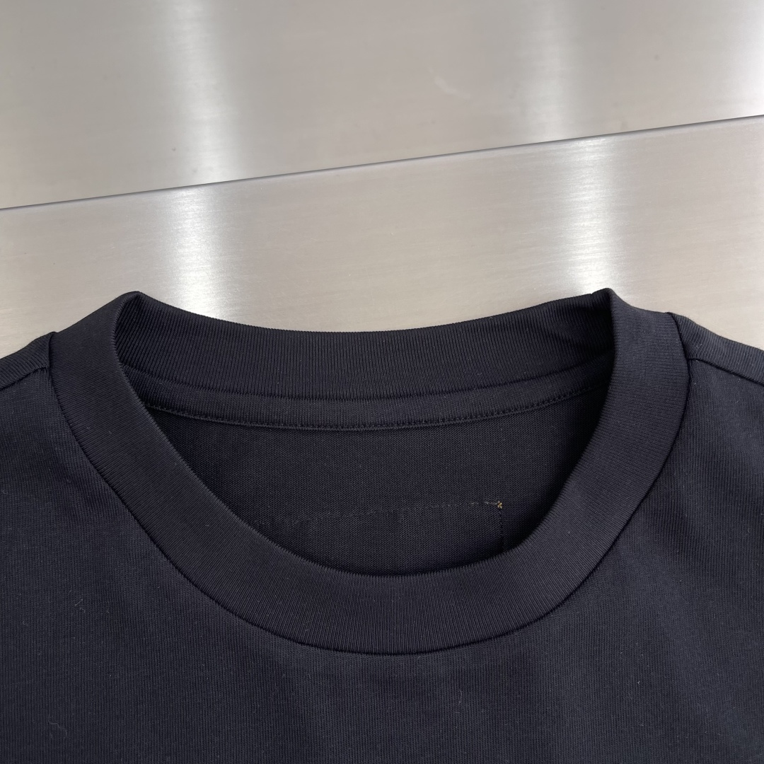 驴牌 2025年春夏系列圆领T恤尺码:M-5XL 微阔短袖T成份:潮棉平纹面料，245克重，100%纯棉