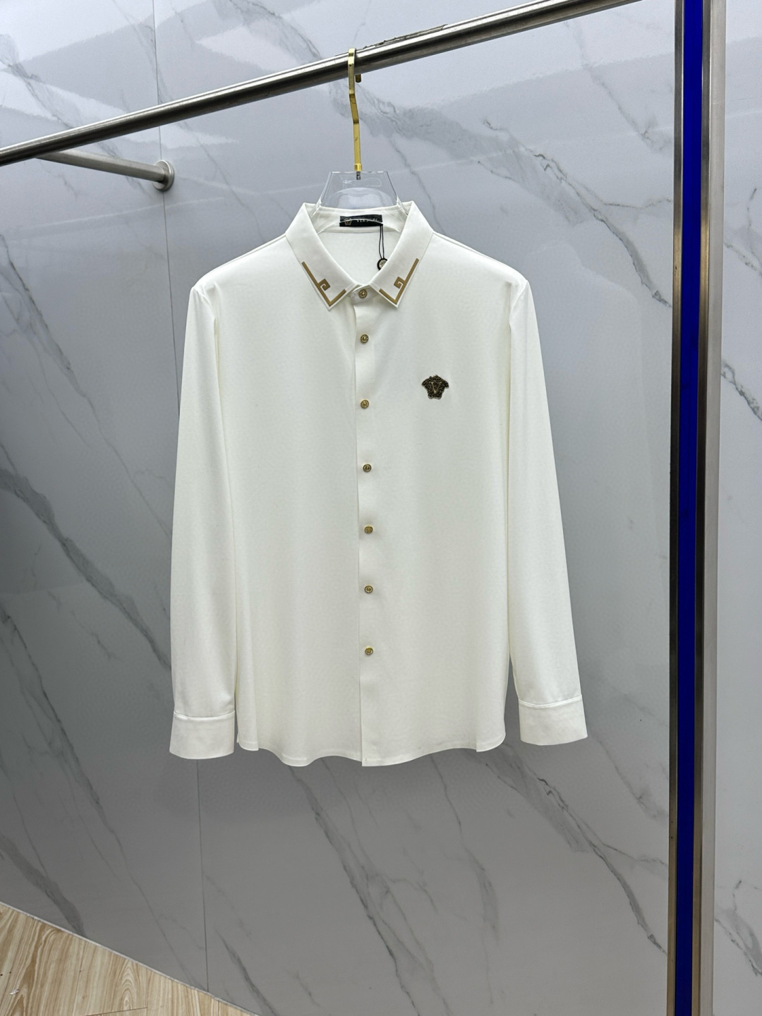 🆕VERSEC*范思哲 2025秋冬新品发布⌚️🔥潮品休闲衬衫，定义高端产品 3D立体制版、贴身舒适，欧