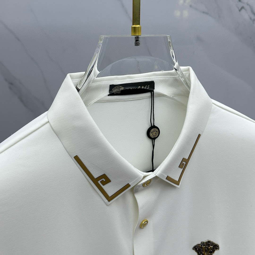 🆕VERSEC*范思哲 2025秋冬新品发布⌚️🔥潮品休闲衬衫，定义高端产品 3D立体制版、贴身舒适，欧