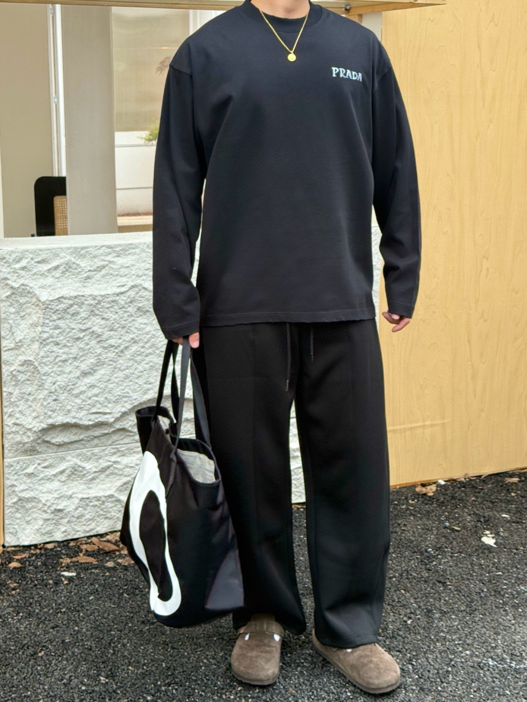 新款秋冬长袖🆕颜色：黑，白，绿码数：S-XL款号：7011