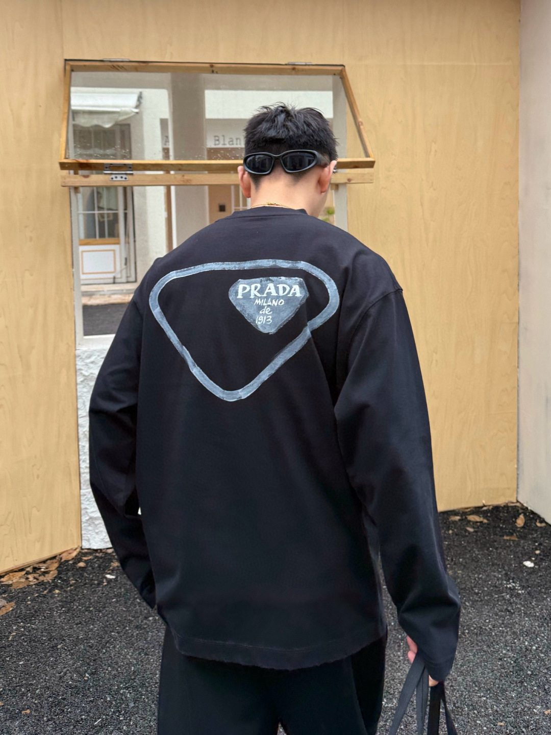 新款秋冬长袖🆕颜色：黑，白，绿码数：S-XL款号：7011