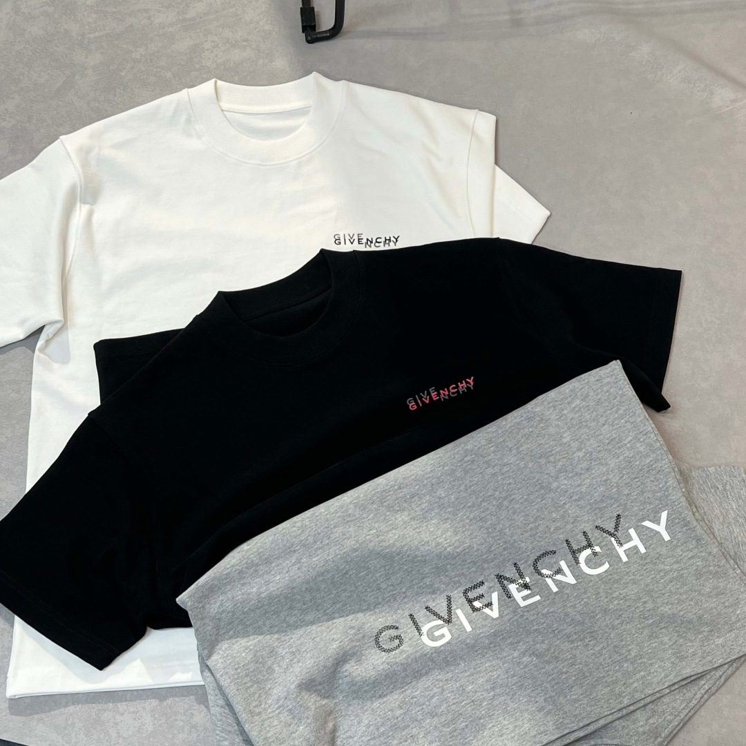 25新款磨毛短袖阔版T恤颜色：黑，白，灰尺码：XS-XL