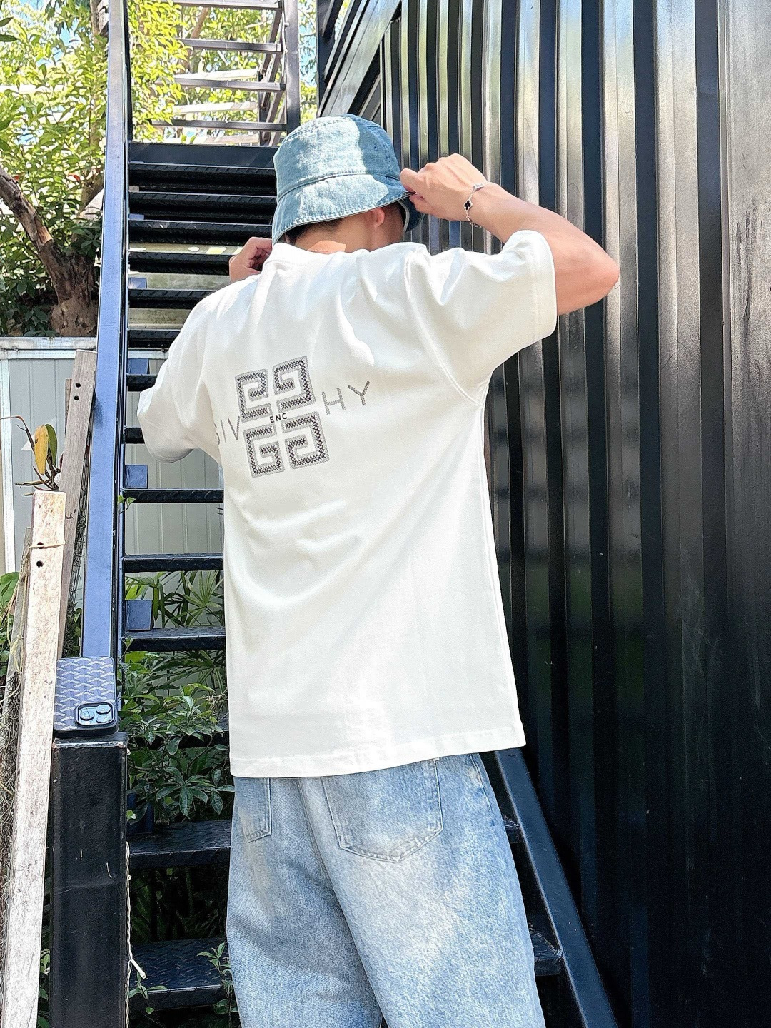 25新款磨毛短袖阔版T恤颜色：黑，白，灰尺码：XS-XL