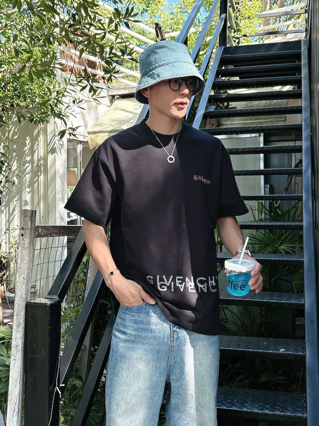 25新款磨毛短袖阔版T恤颜色：黑，白，灰尺码：XS-XL