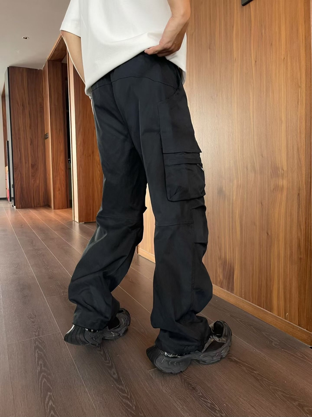 巴黎世家 裤子[庆祝][庆祝]颜色：黑，灰码数：M-3XL