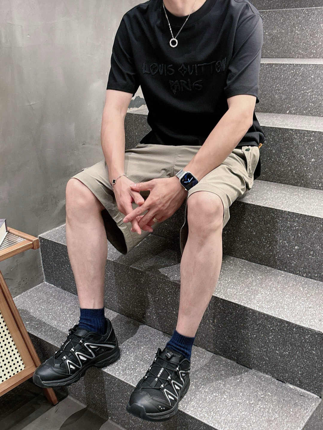 驴家短袖系列季度：2025春夏颜色：黑色 白色 铁灰尺码: m-5xL版型：微阔版型克重：160克重 成