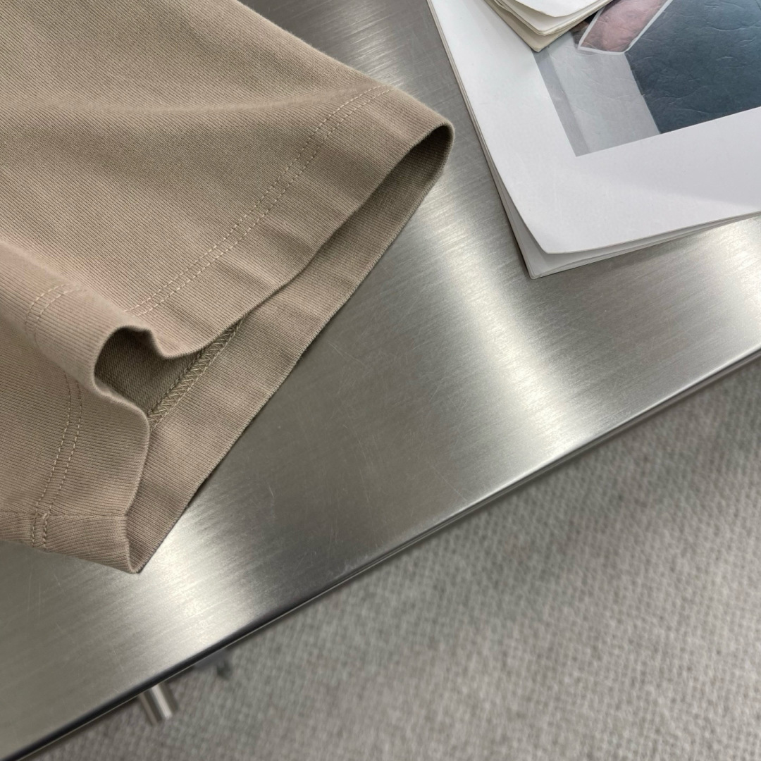 BBR 2025春夏短袖系列尺码: m-5xL版型：微阔版型克重：230克重 潮棉平纹面料成份：100%