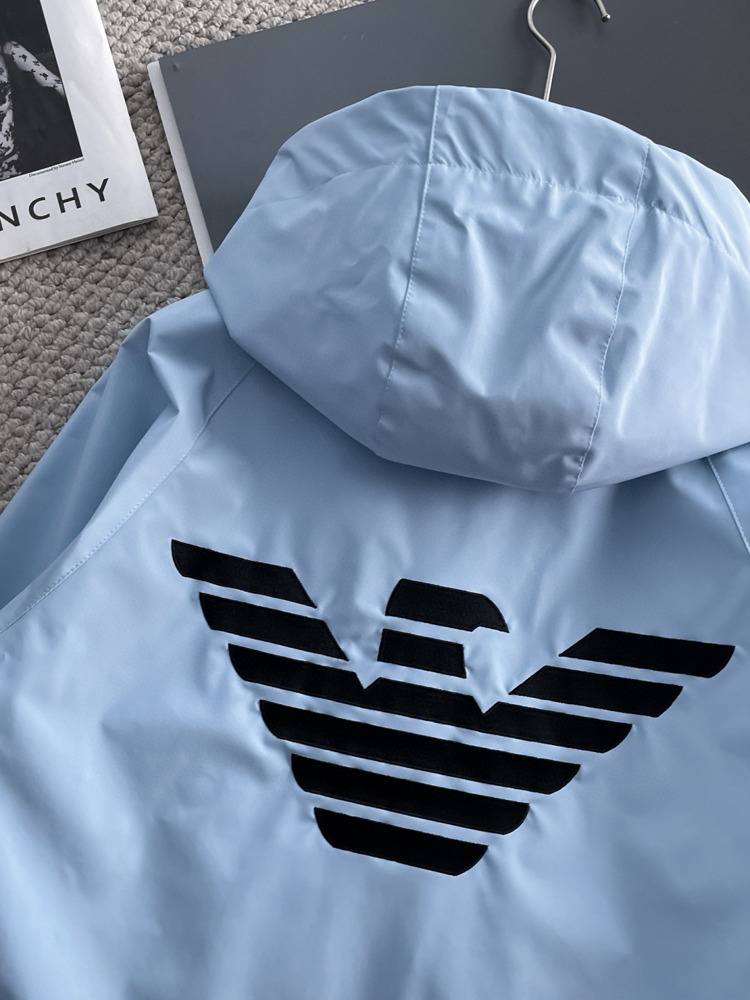 阿玛尼 官网同款，提前发售！2025新款男士夹克外套，原单三标齐全高端版本！带隐藏帽，专柜定制面料 透气