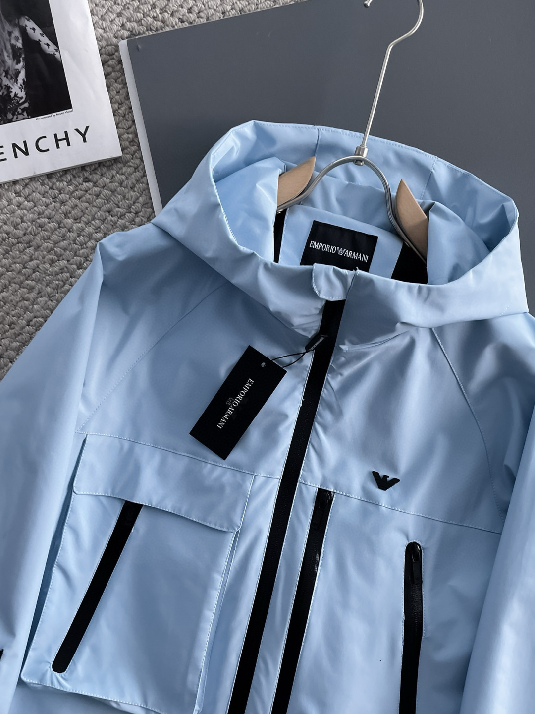 阿玛尼 官网同款，提前发售！2025新款男士夹克外套，原单三标齐全高端版本！带隐藏帽，专柜定制面料 透气