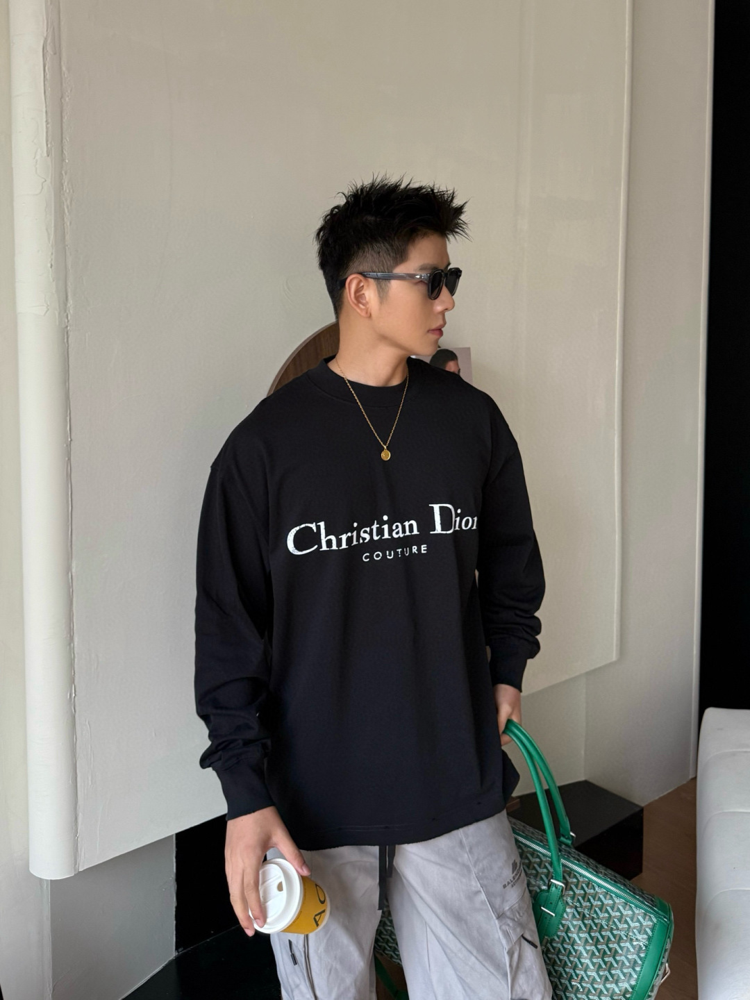 新款秋冬长袖🆕颜色：黑，白码数：S-XL款号：7002