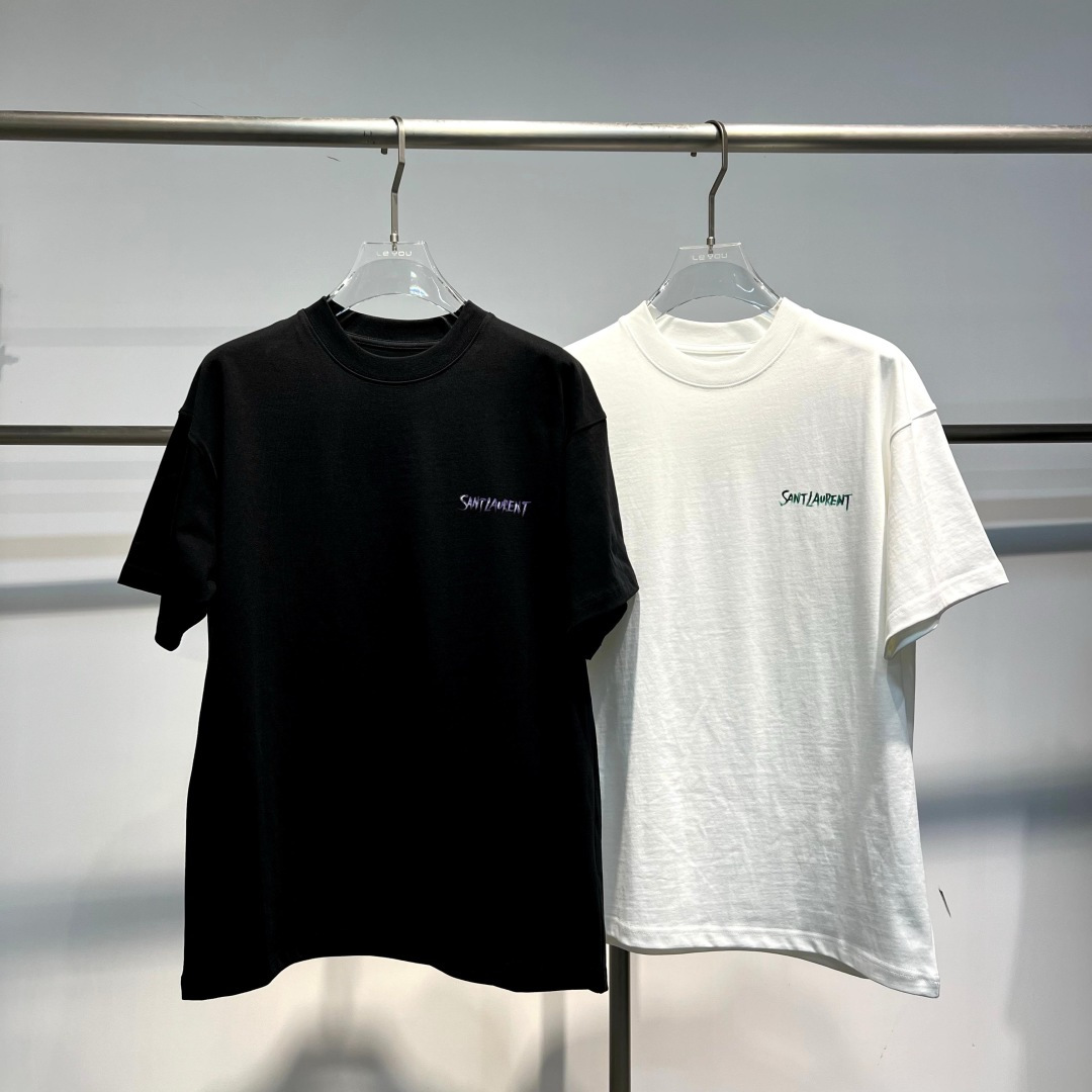 25新款短袖阔版T恤颜色：黑，白尺码：XS-XL