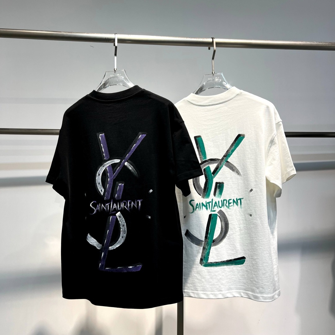 25新款短袖阔版T恤颜色：黑，白尺码：XS-XL