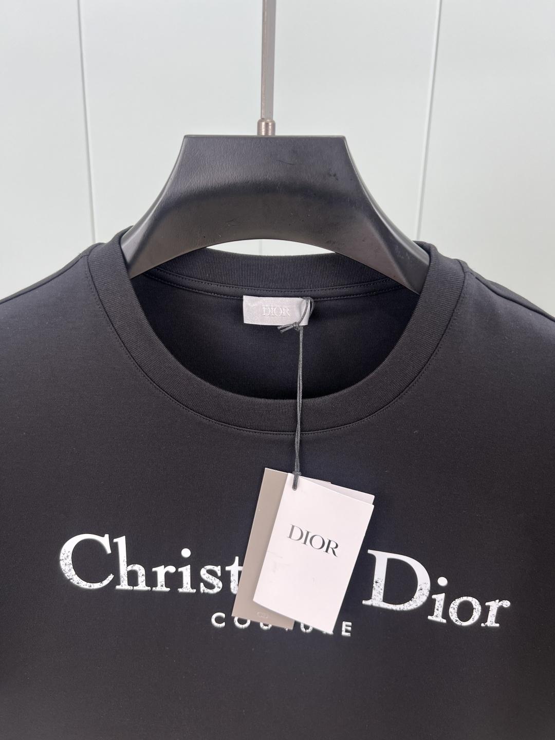 Dior.迪奥 25秋冬新品立体 Christian Dior Couture 字母印花标识加厚面料短袖