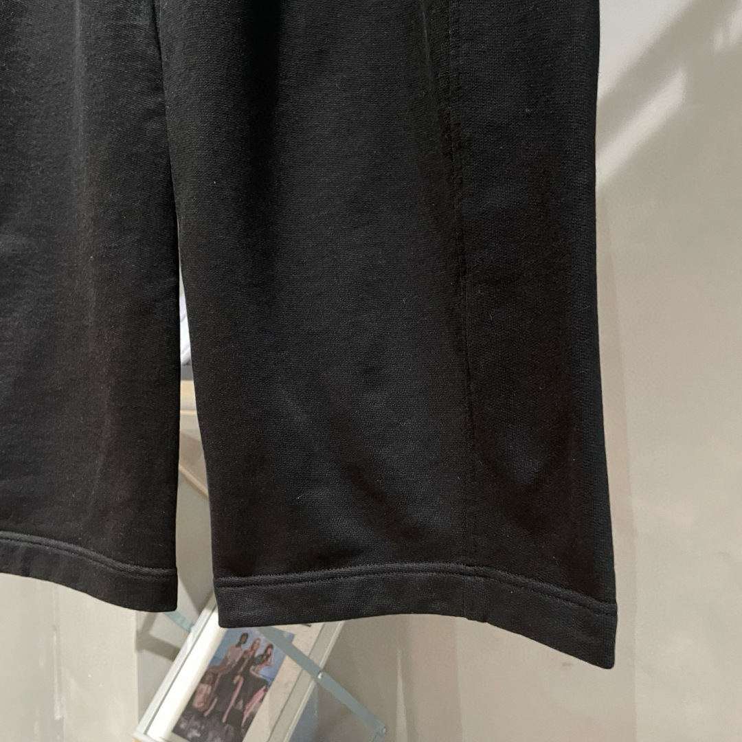 YMM🌟秋冬新款休闲裤🆕采用480克毛圈底面料，具有质感，松紧腰带设计，超级时尚洋气！码数：M-2XL 