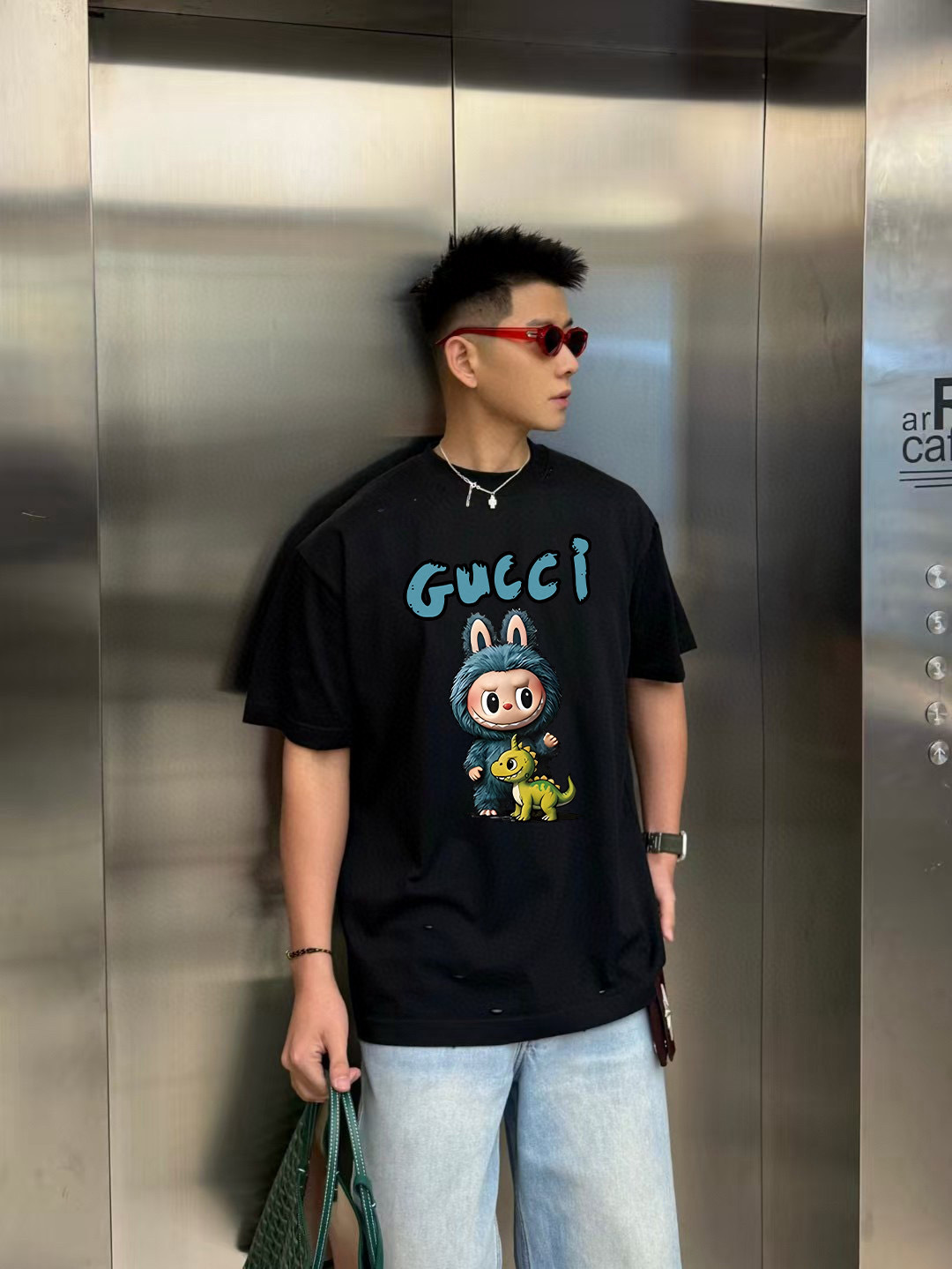 GUCC*2025秋季新款 个性字母logo印花 定制面料300g  短袖T恤  男女同款颜色：黑色 杏