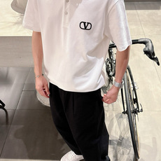 VLTN 2025春夏系列翻领T恤尺码:M-3XL 微阔版型P.S:385克重棉四角珠地面料,面料布 VLTN 2025春夏系列翻领T恤尺码:M-3XL 微阔版型P.S:385克重棉四角珠地面料,面料布