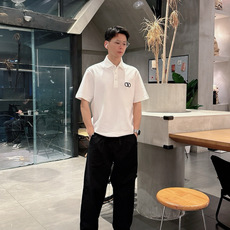 VLTN 2025春夏系列翻领T恤尺码:M-3XL 微阔版型P.S:385克重棉四角珠地面料,面料布 VLTN 2025春夏系列翻领T恤尺码:M-3XL 微阔版型P.S:385克重棉四角珠地面料,面料布