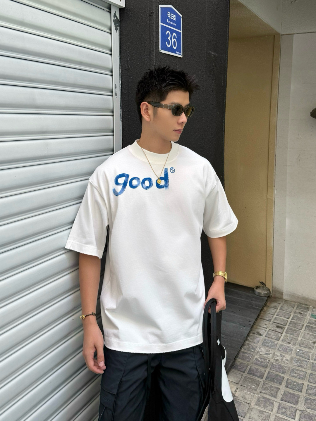 新款秋冬高克重T恤🆕颜色：黑，白码数：XS-XL款号：52110