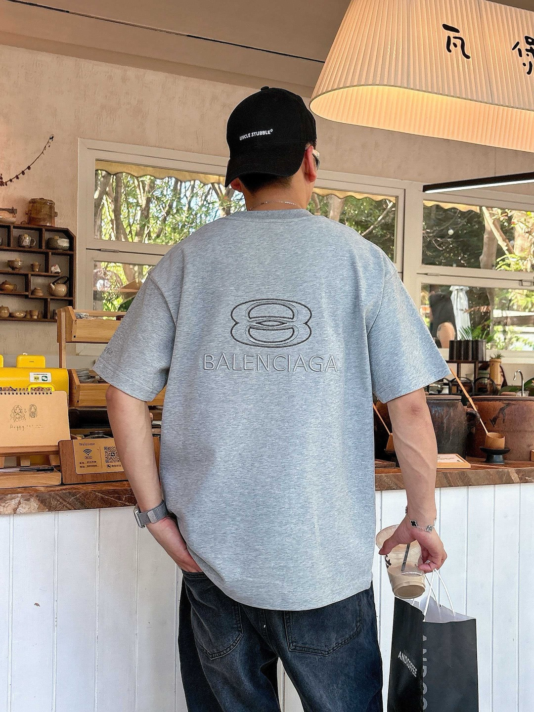 25新款磨毛短袖阔版T恤颜色：黑，白，灰尺码：XS-XL