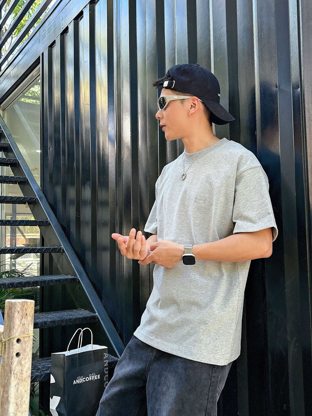 25新款磨毛短袖阔版T恤颜色：黑，白，灰尺码：XS-XL