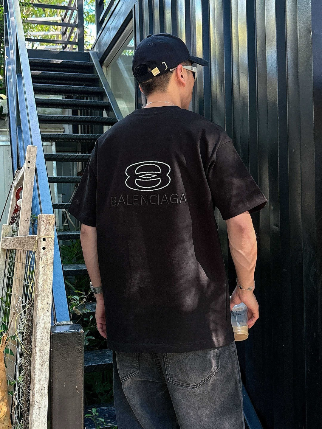 25新款磨毛短袖阔版T恤颜色：黑，白，灰尺码：XS-XL