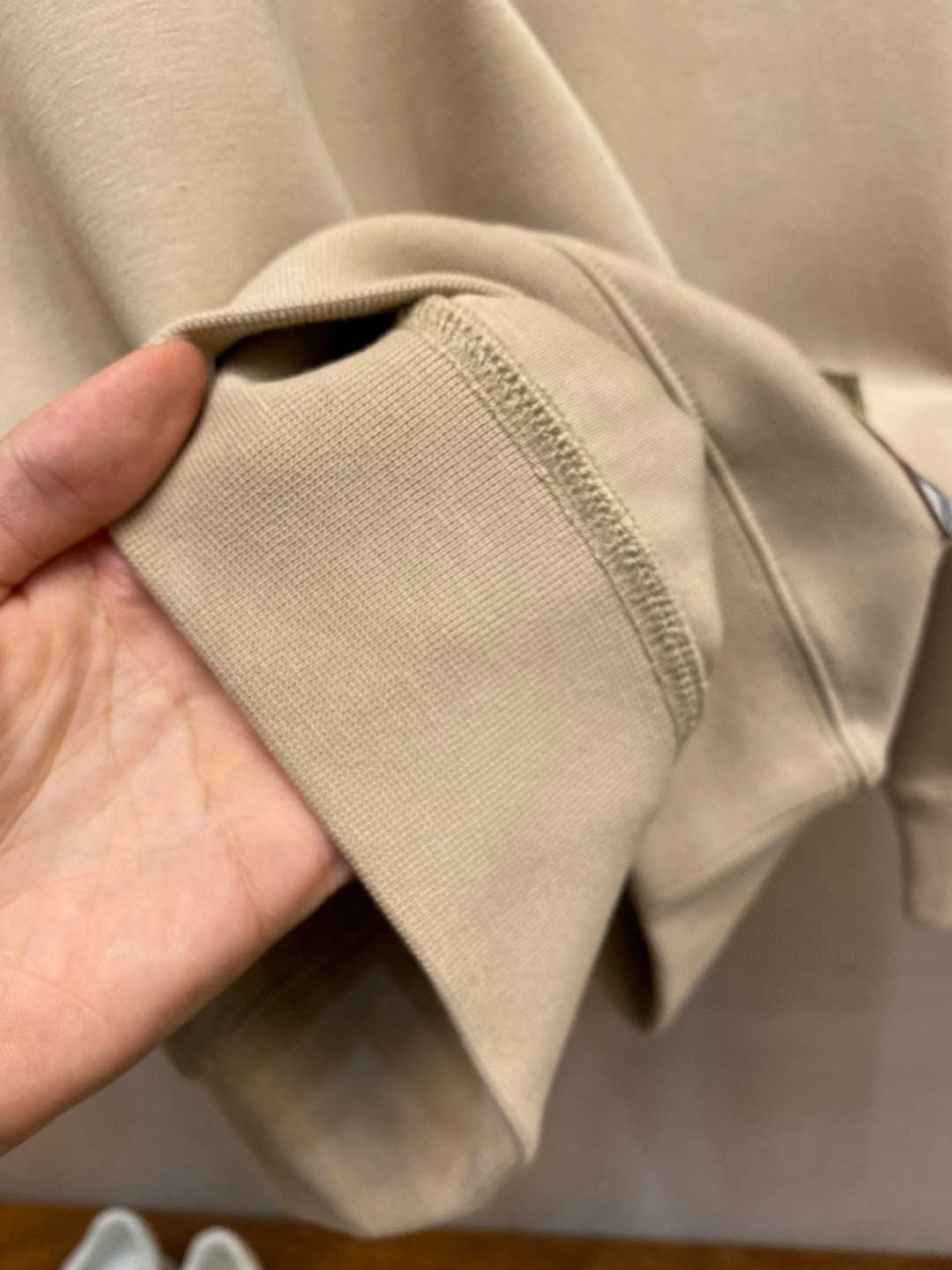 BBR，25秋冬新季新品到货 设计圆领卫衣 品质高新质感液氨空气棉 亲肤软滑 新元素专柜官网热推产品 顶