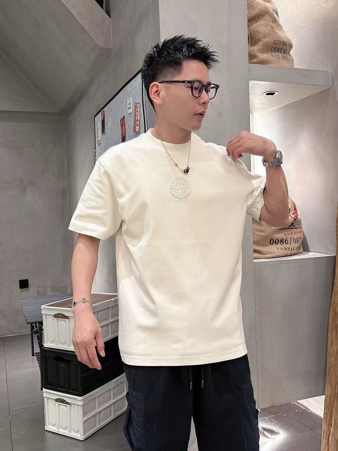 Dio 2025秋冬短袖系列尺码: M-3XL版型：微阔版型克重：270克重成份：碳素磨毛罗马棉平纹面料