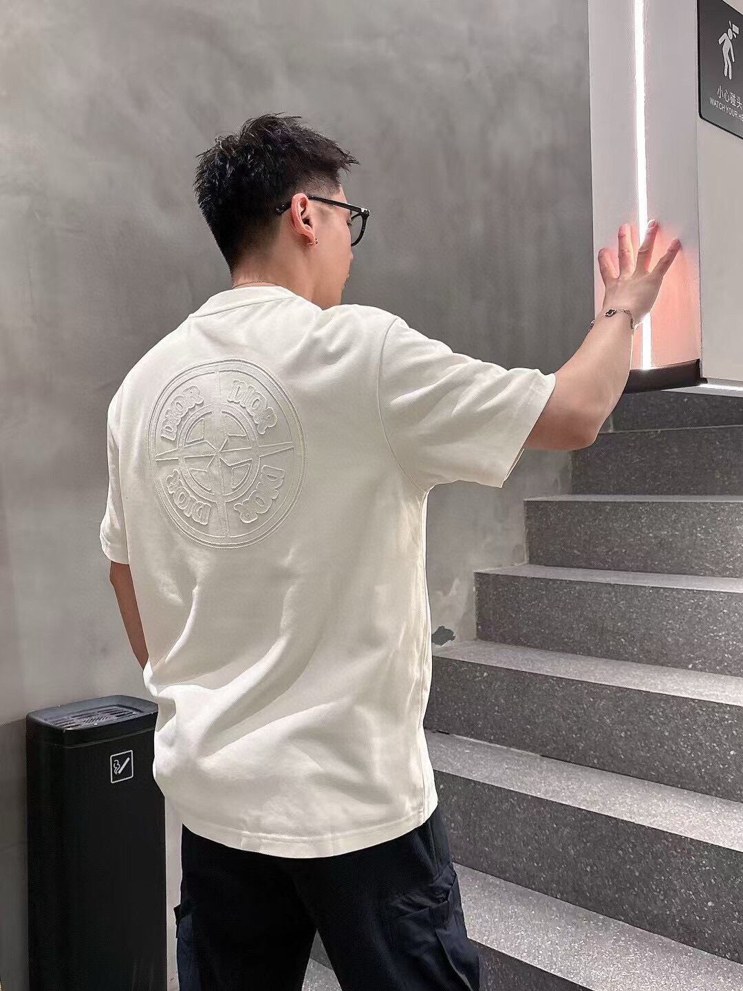 Dio 2025秋冬短袖系列尺码: M-3XL版型：微阔版型克重：270克重成份：碳素磨毛罗马棉平纹面料