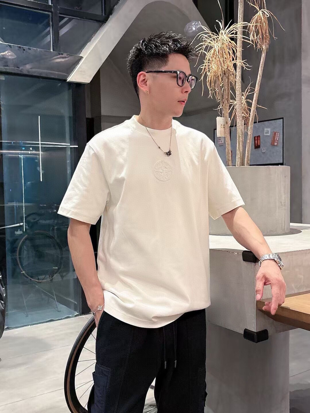 Dio 2025秋冬短袖系列尺码: M-3XL版型：微阔版型克重：270克重成份：碳素磨毛罗马棉平纹面料