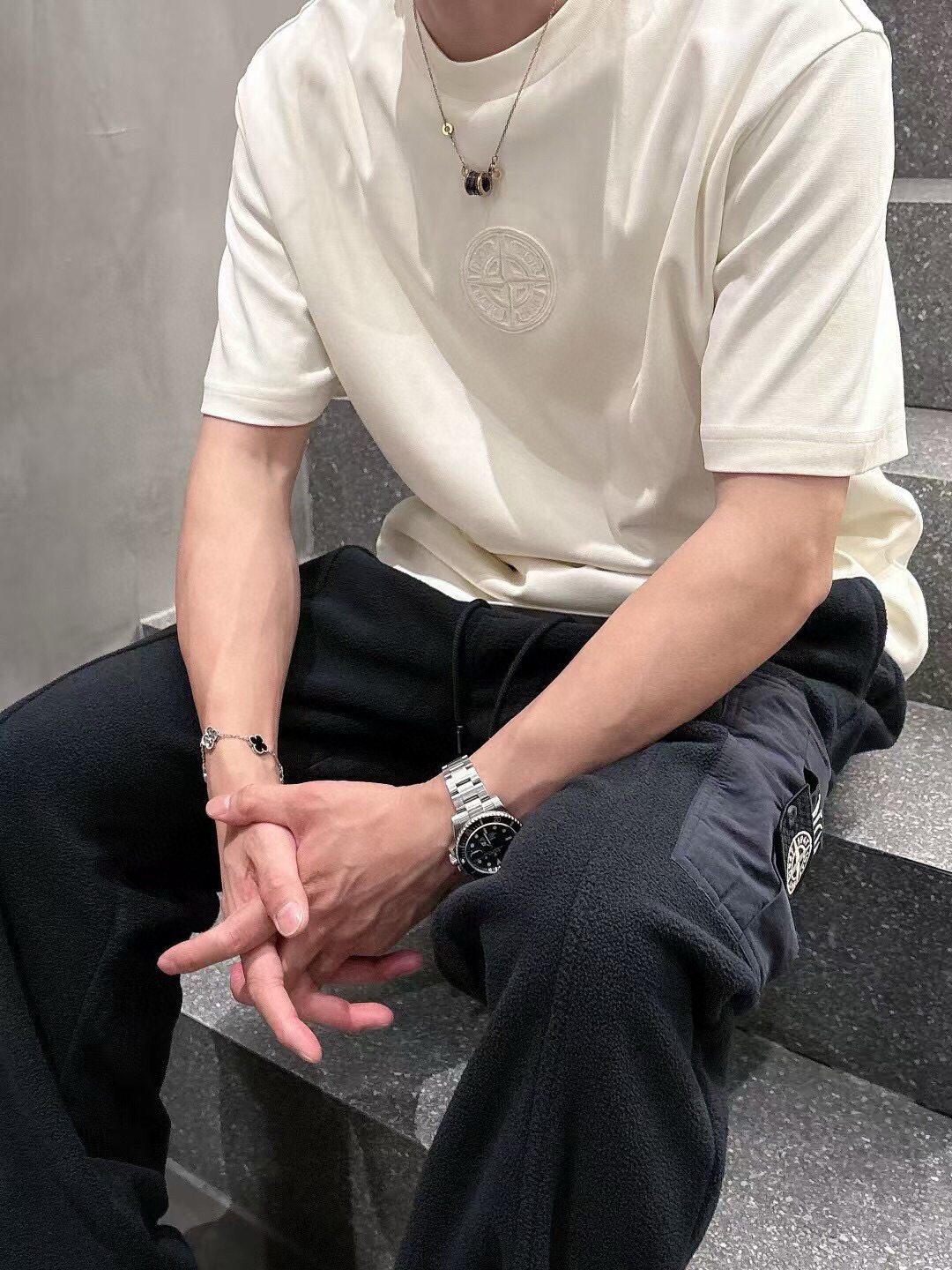 Dio 2025秋冬短袖系列尺码: M-3XL版型：微阔版型克重：270克重成份：碳素磨毛罗马棉平纹面料