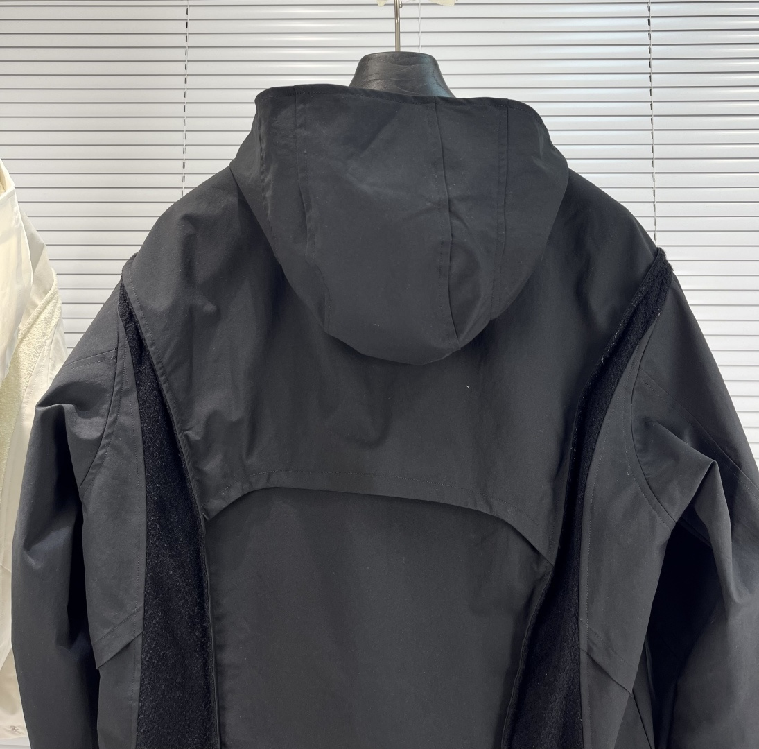 2025秋冬新款马吉拉拼接工装外套S-XL