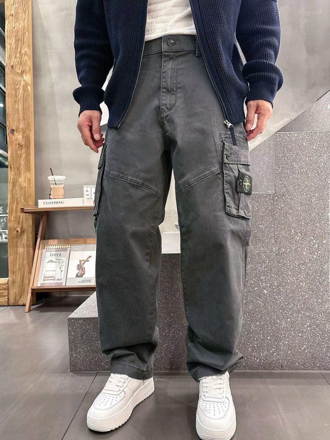【秋冬新品】极简石头岛 -DIO**联名家户外工装。 亚洲这个户外代工厂，数一数二。25款最新CD家新款