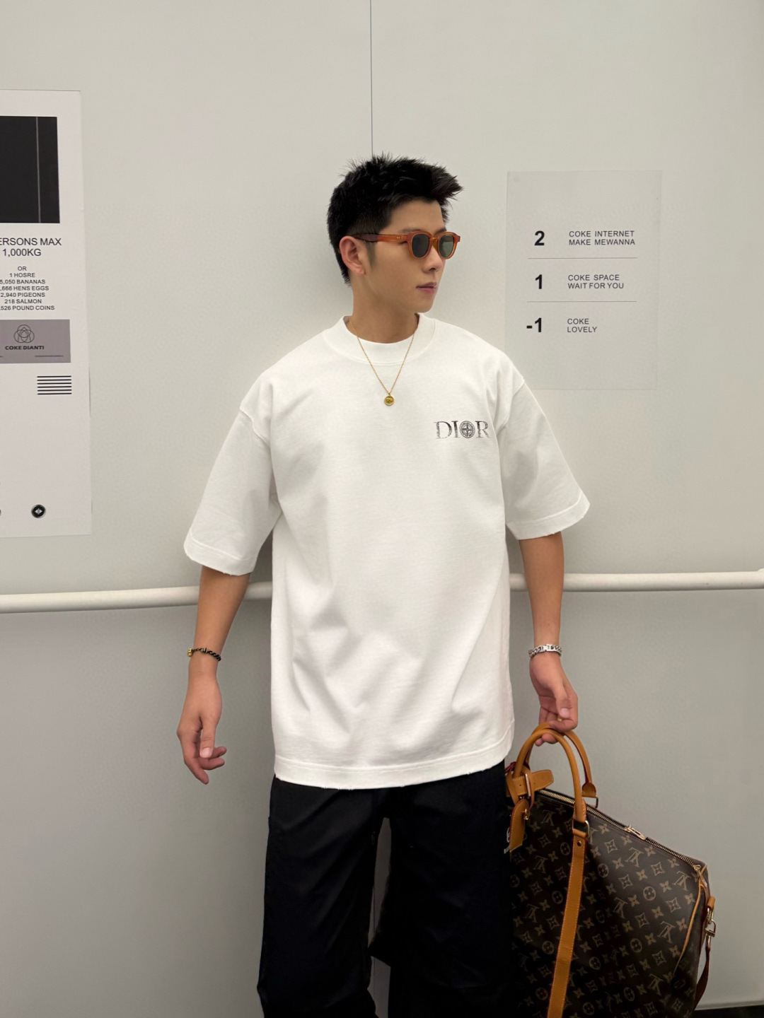 新款秋冬高克重T恤🆕颜色：黑，白码数：XS-XL款号：52099