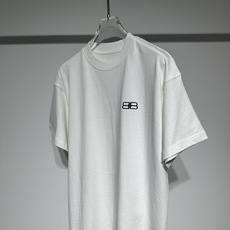 BALENCIAGA巴黎世家时尚休闲圆领短袖T恤!宽松版型纯棉材质!品牌字母logo立体印花工艺!定制面 BALENCIAGA巴黎世家时尚休闲圆领短袖T恤!宽松版型纯棉材质!品牌字母logo立体印花工艺!定制面