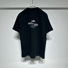 BALENCIAGA巴黎世家时尚休闲圆领短袖T恤!宽松版型纯棉材质!品牌字母logo立体印花工艺!定制面 BALENCIAGA巴黎世家时尚休闲圆领短袖T恤!宽松版型纯棉材质!品牌字母logo立体印花工艺!定制面