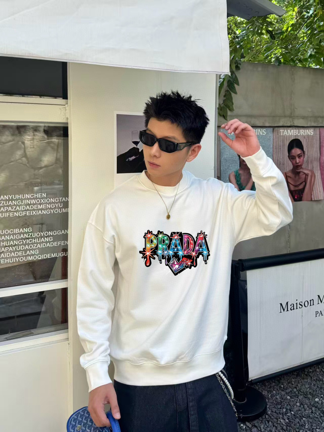 PRAD*普拉达2025秋季新款 个性字母logo印花 定制面料400g 圆领卫衣 男女同款颜色: 黑色