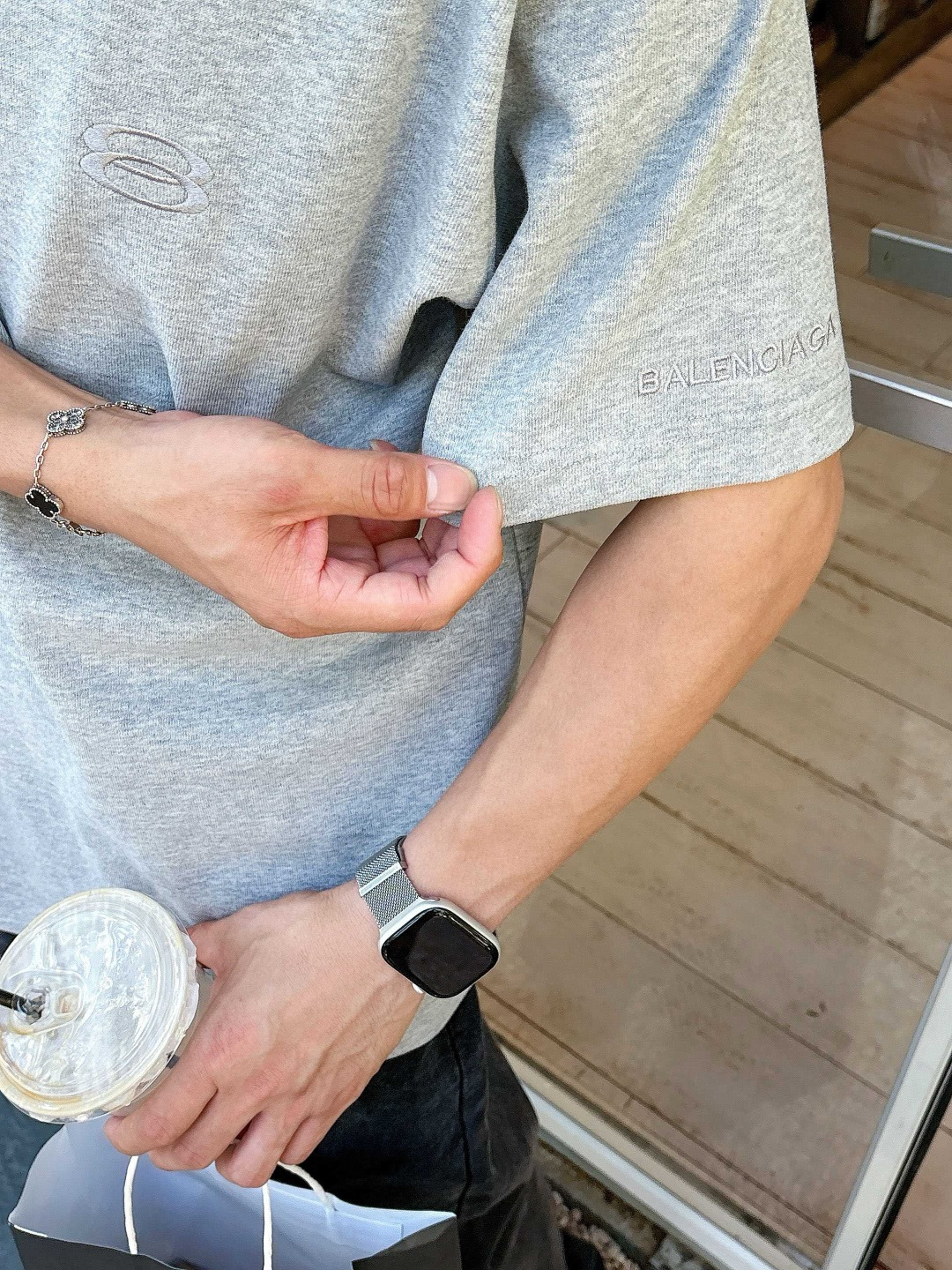 25新款磨毛短袖阔版T恤颜色：黑，白，灰尺码：XS-XL