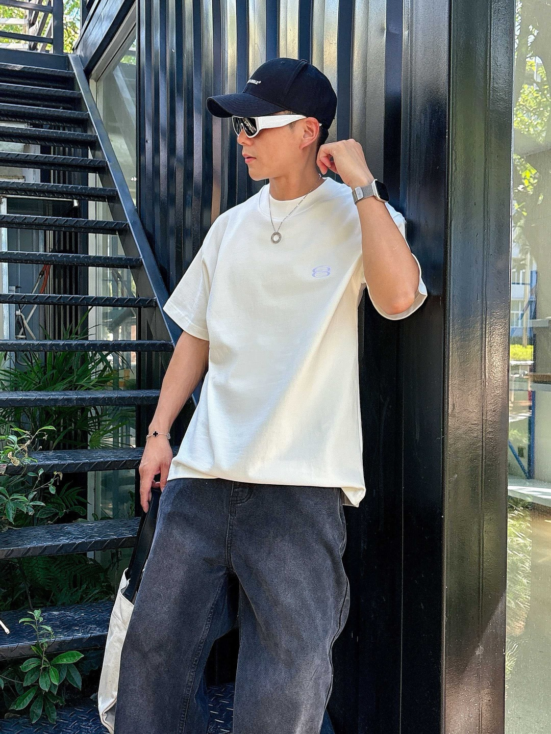 25新款磨毛短袖阔版T恤颜色：黑，白，灰尺码：XS-XL