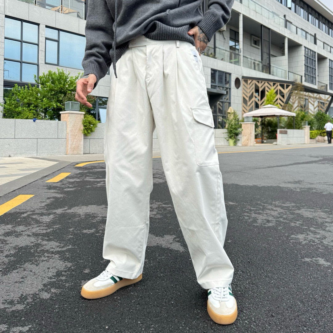 JIL🌟早秋新款休闲工装裤🆕采用优质面料，具有质感，超级时尚洋气！码数：M-XL男女同款 （模特185 