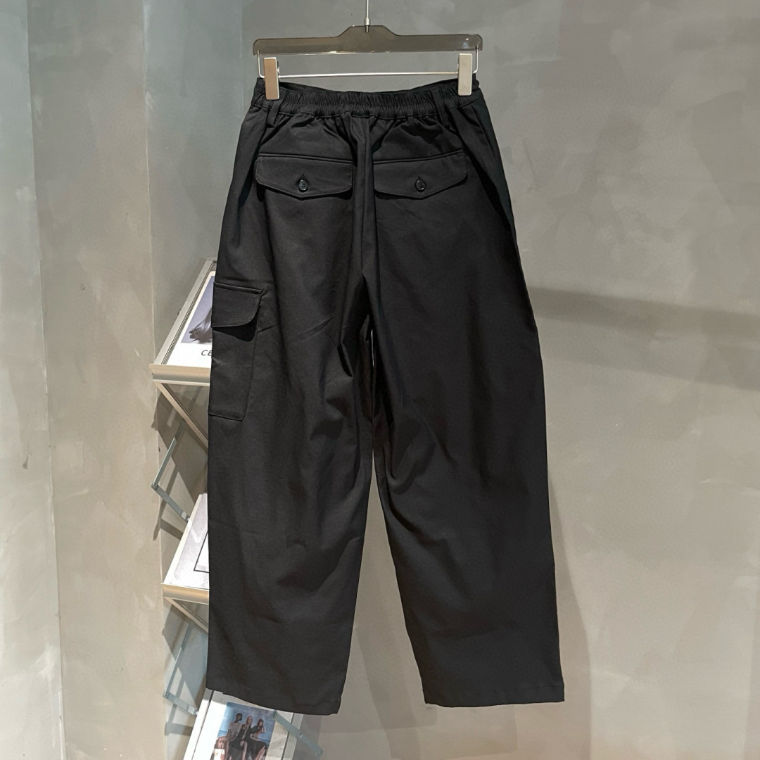 JIL🌟早秋新款休闲工装裤🆕采用优质面料，具有质感，超级时尚洋气！码数：M-XL男女同款 （模特185 