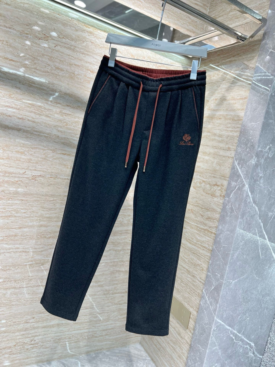 lP🆕 𝟏𝟗𝟖𝟎秋冬上新高订轻奢休闲裤 现货供应 天丝+桑蚕丝+羊毛面料 抗皱免烫 舒适0压感 贴肤穿着