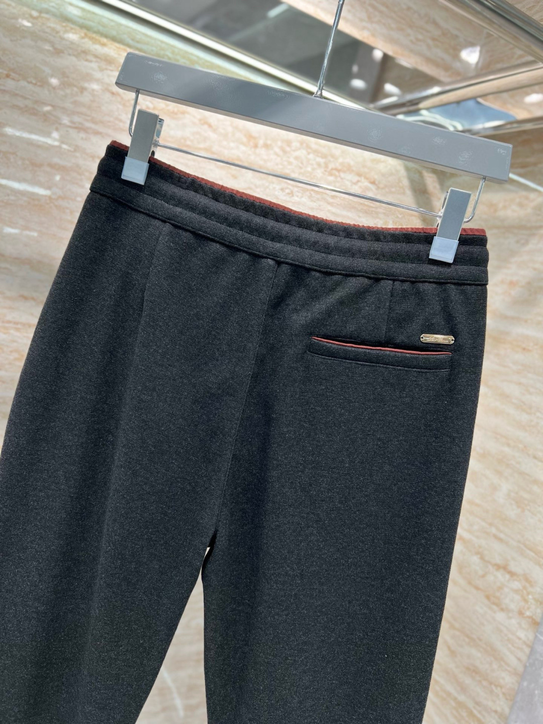 lP🆕 𝟏𝟗𝟖𝟎秋冬上新高订轻奢休闲裤 现货供应 天丝+桑蚕丝+羊毛面料 抗皱免烫 舒适0压感 贴肤穿着