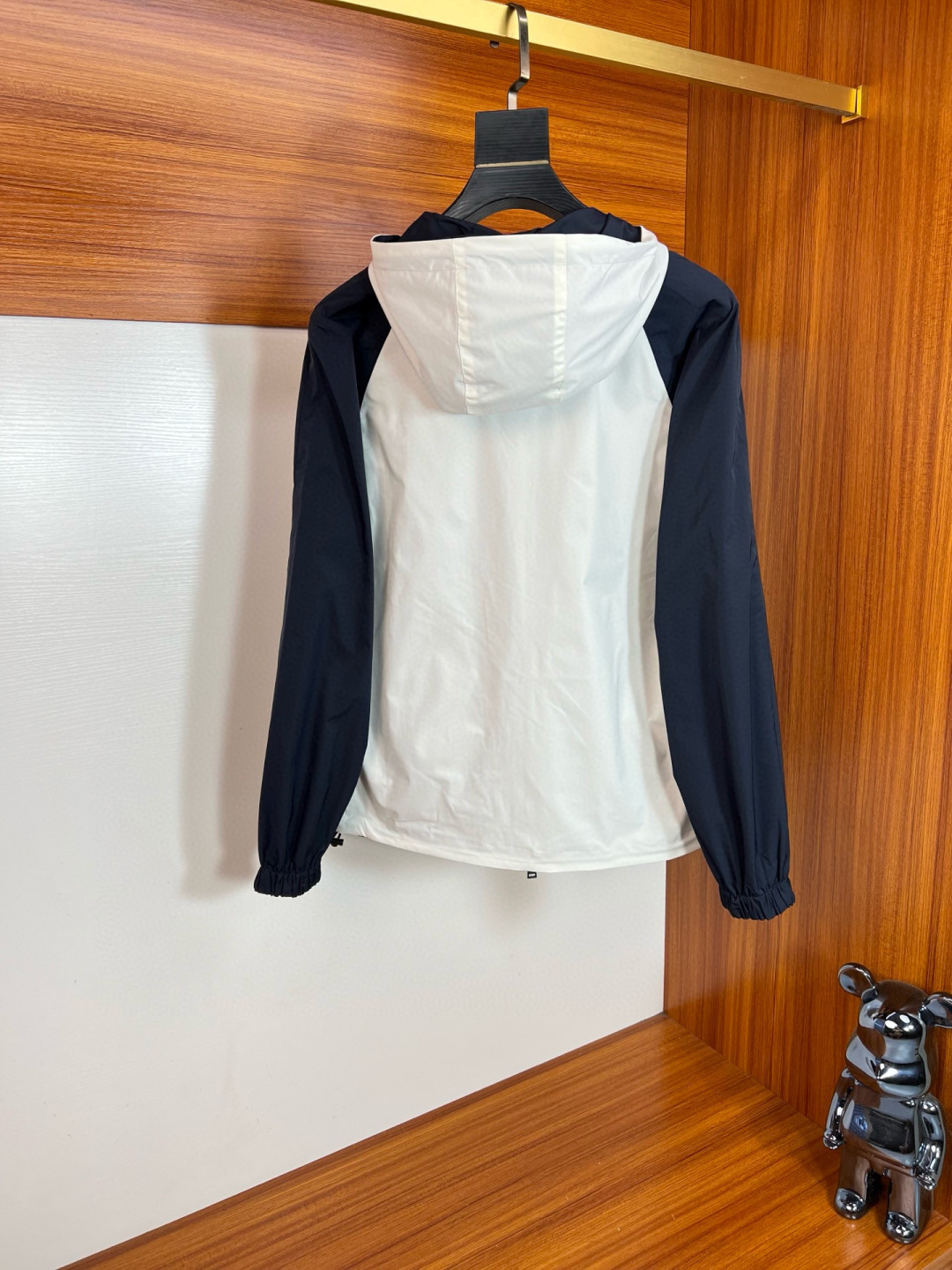 芬迪 双面穿，2025秋款新款🆕夹克 原版1:1订制五金配件全进口原版定制 欢迎专柜对比 超柔软 超级重