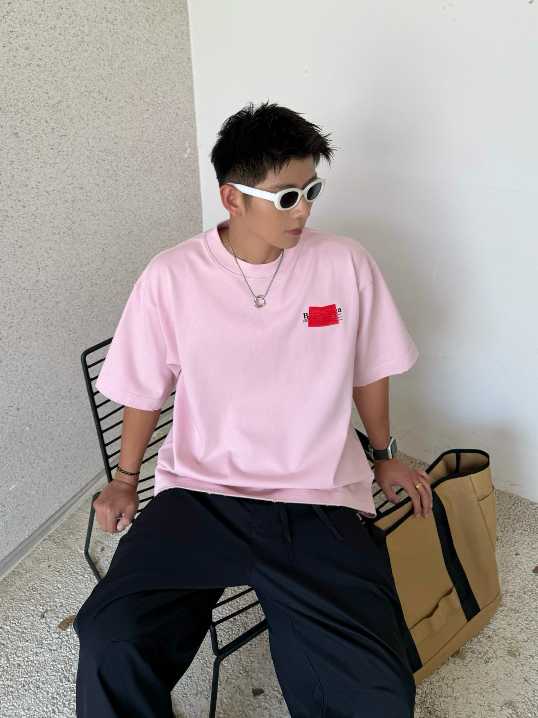 新款秋冬高克重T恤🆕颜色：黑，白，粉码数：XS-XL款号：52118