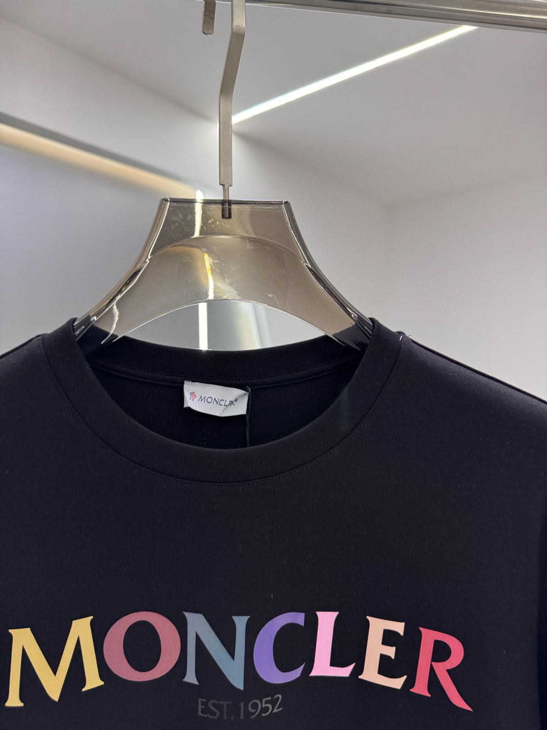 MK2025早秋新品长袖T恤衫；定制260克高密水柔棉，市场上无法媲美的一款定制面料，非常的舒适柔软并且