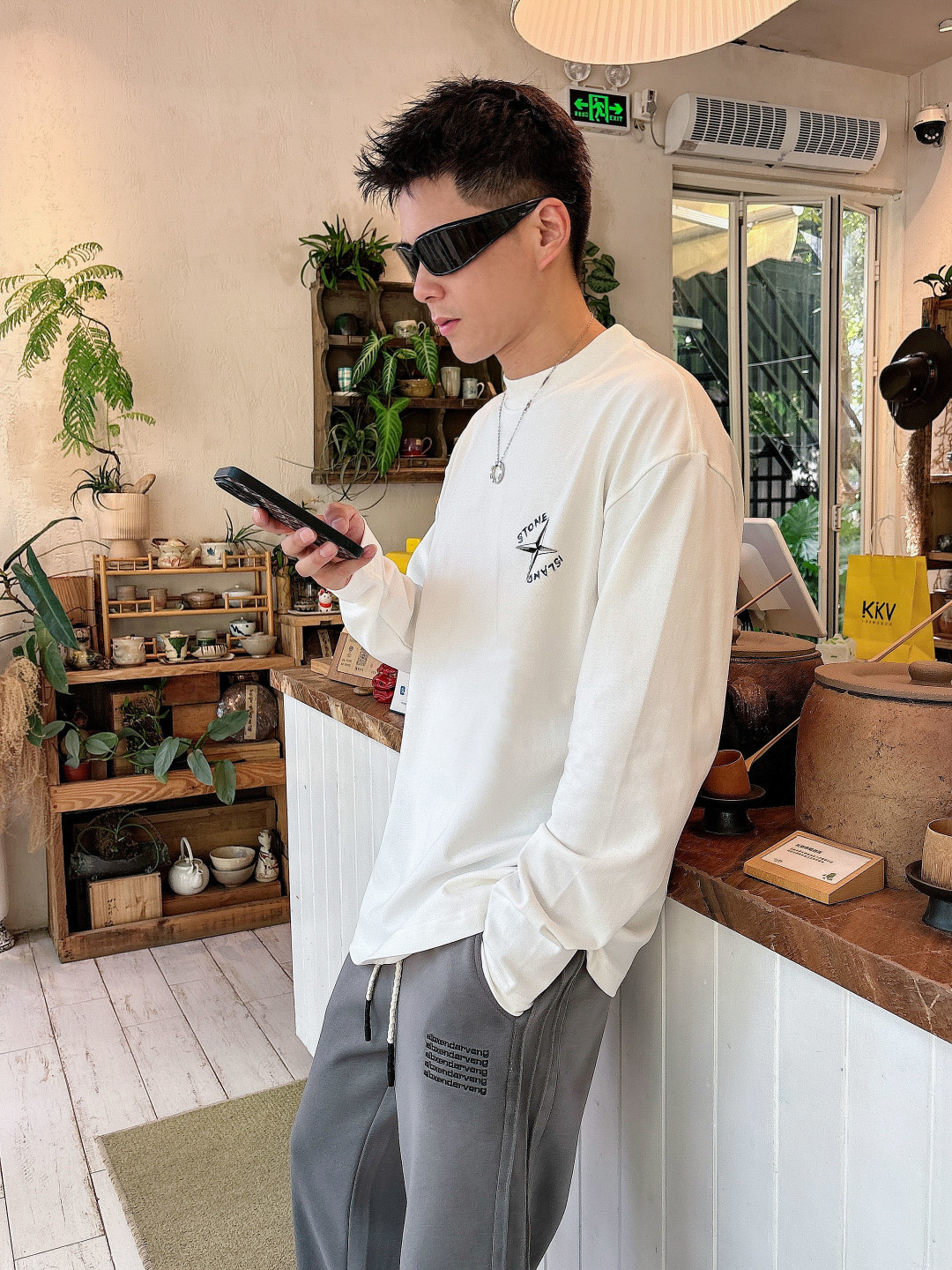 2025秋冬季新款石头岛手绘长袖S-XL